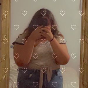 Meet your Posher, Alisa